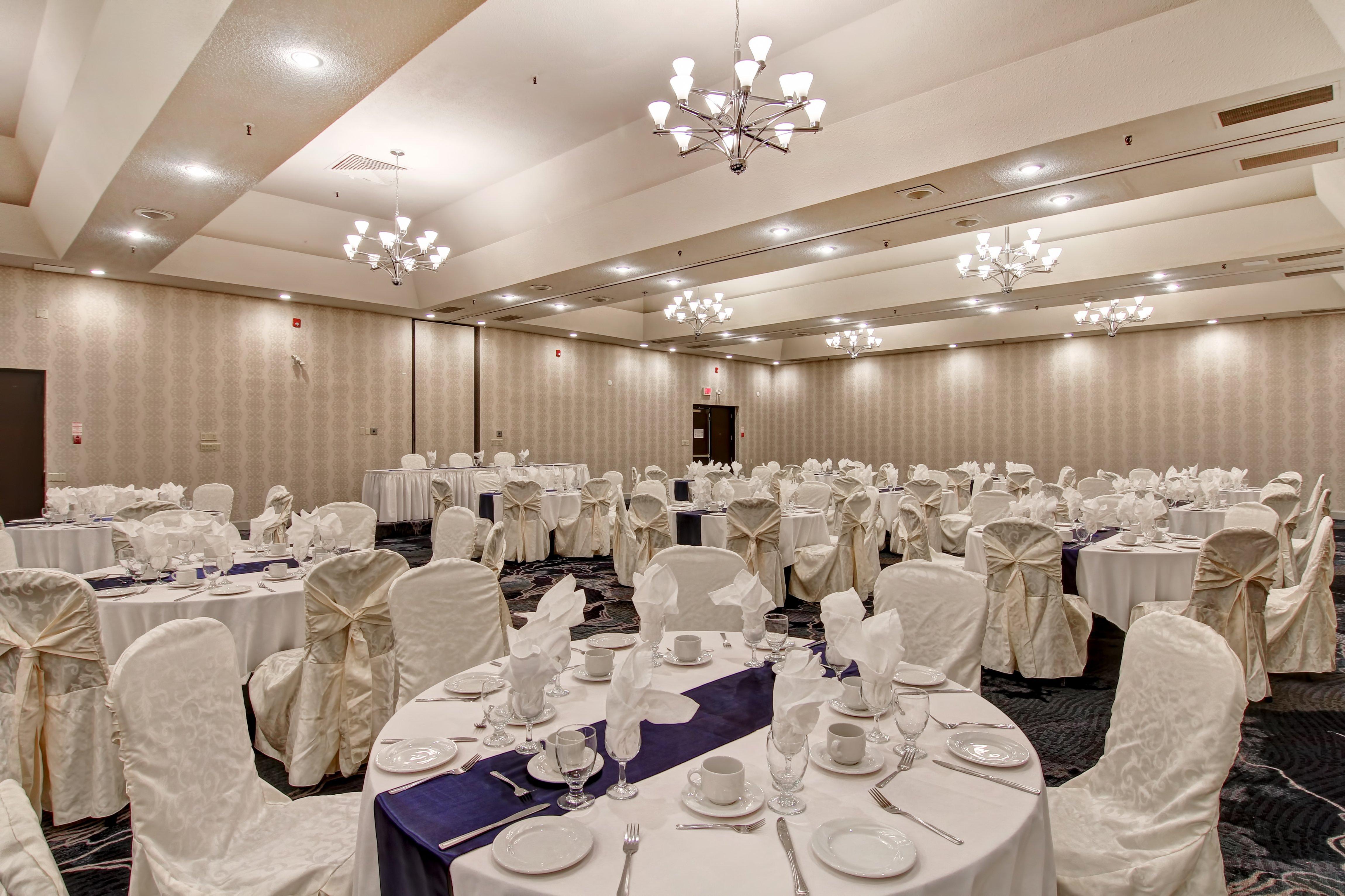 Holiday Inn Oakville Centre By Ihg Exterior foto